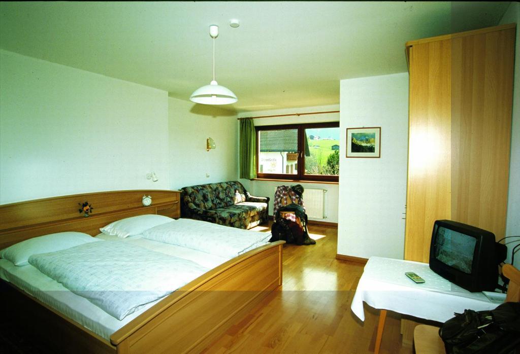 Hotel Viktoria กัสเตลรอตโต ห้อง รูปภาพ